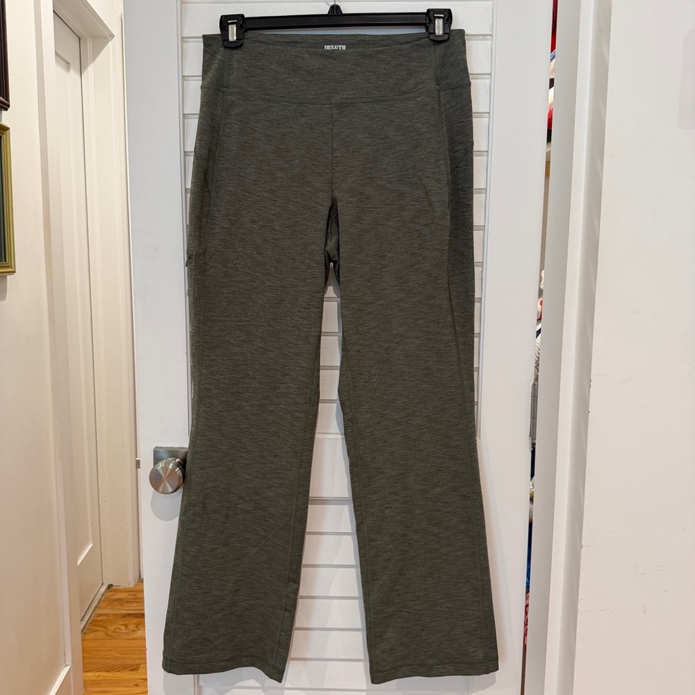 Duluth Trading Co. NoGa Olive Green Pants Sz M X 31 Heathered Straight Leg Yoga
